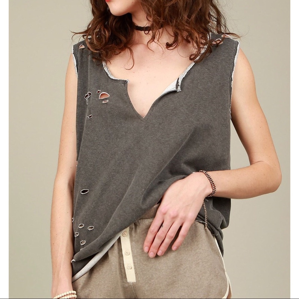 Distressed Olive Tank top - Picture 4 of 7